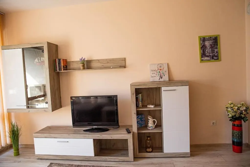 Apartment Lovely One Bedroom Apаrtment In Varna Bulgaria